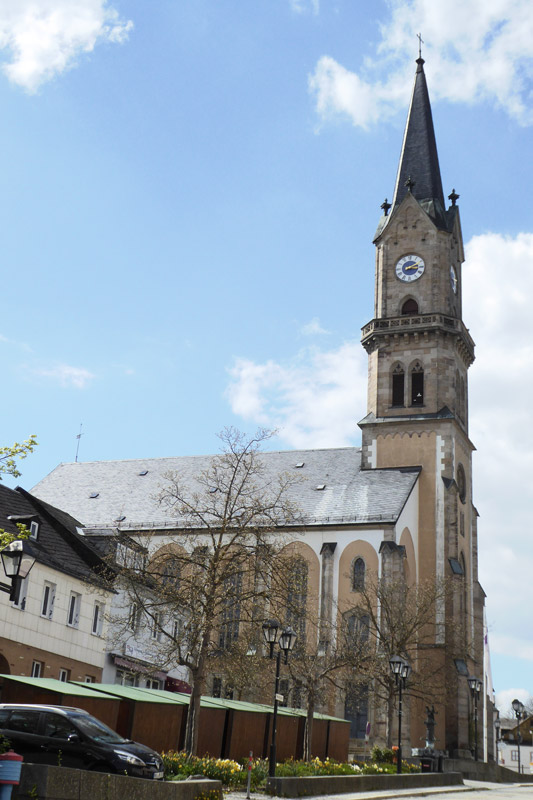 Stadtkirche und Marktplatz